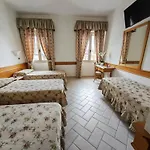 Hotel Pace