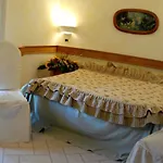 Pace Hotel 3*