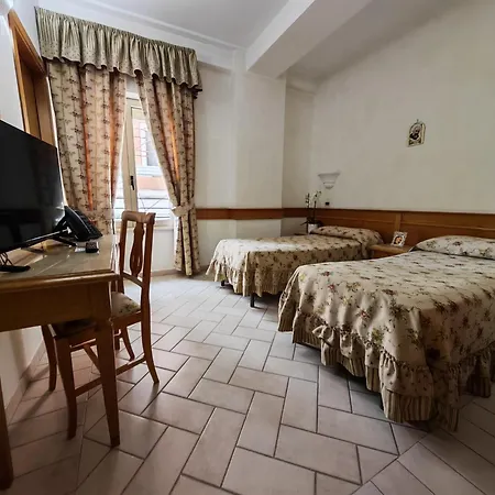 Hotel Pace